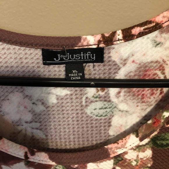 Skater style 👗 dress - Picture 2 of 6